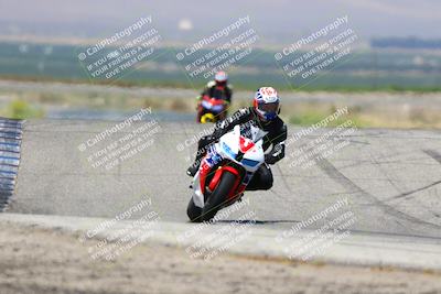 media/May-25-2025-Lets Ride (Sun) [[0ff033e448]]/B Group/1120am (Grapevine)/